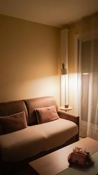 Doux Refuge - Au Coeur De París